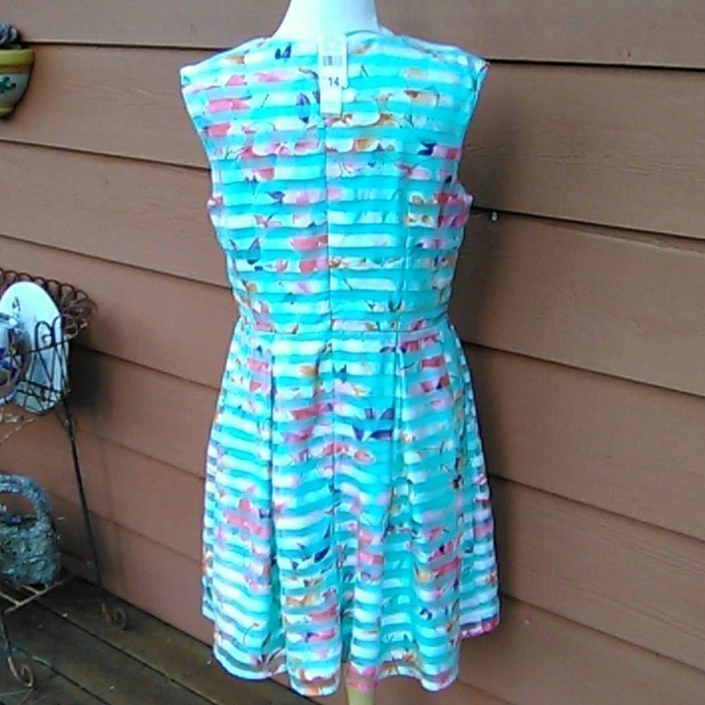 Sandra Darren Spring Dress - Picture 4 of 8